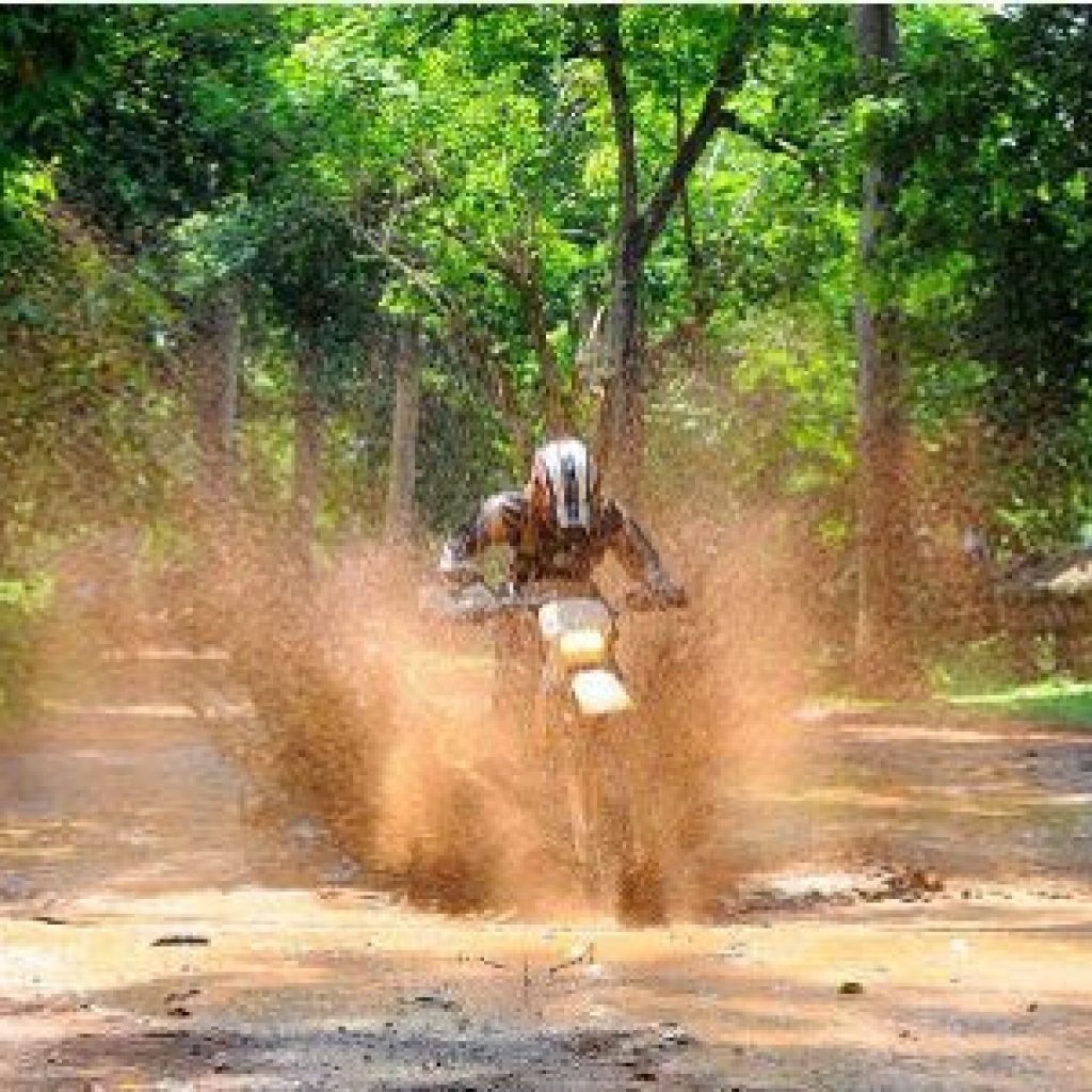 Cambodia Motorbike Tours - DirtBike Riding