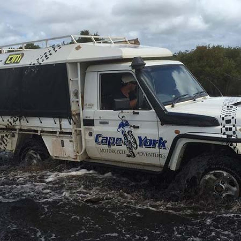 Capeyork Motorcycle Adventures (CYMCA) - Support Vehicle