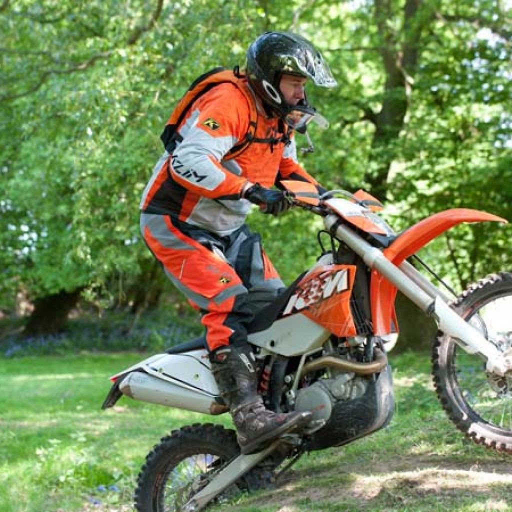 Desert Rose Adventure Riding Academy - Jump