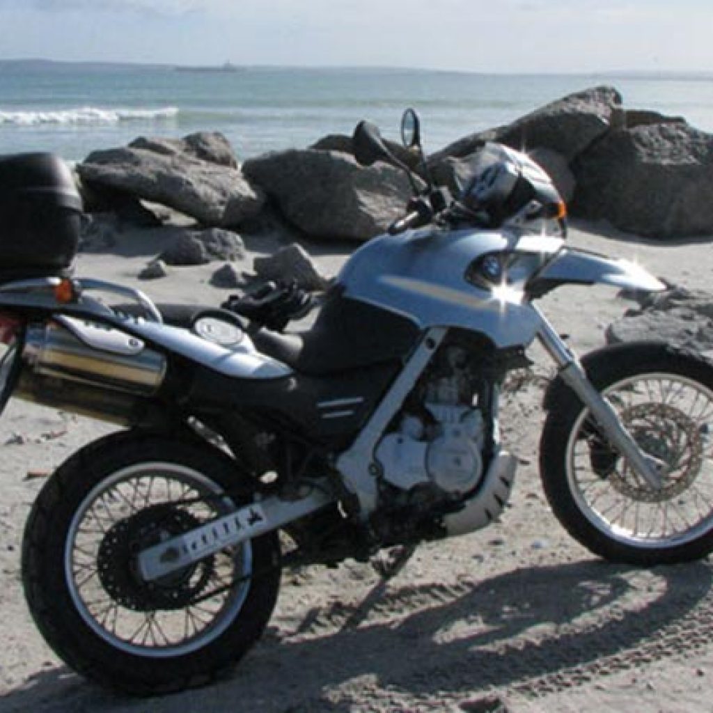 SAMA Motorcycle Tours - Beach