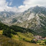 Picos de Europa - Mountain Riding