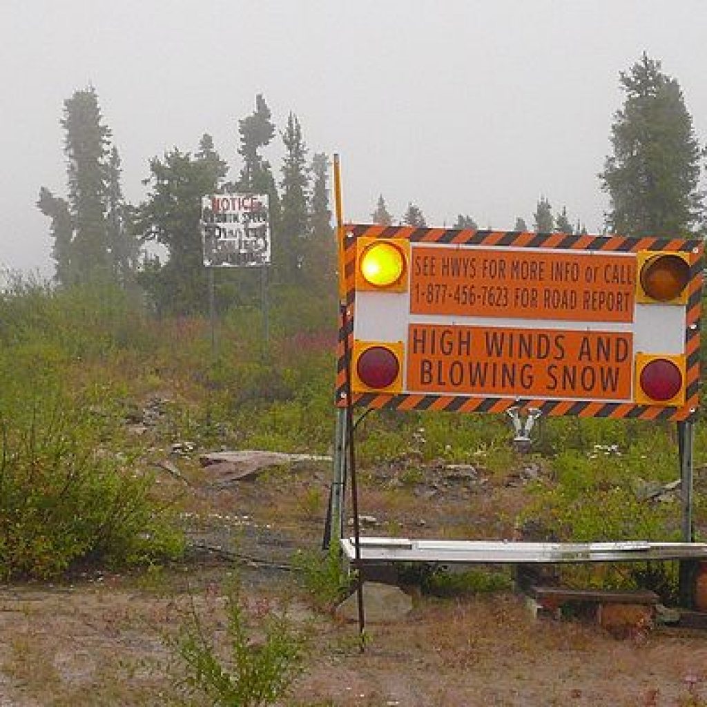 Dempster Highway - Weather warnings