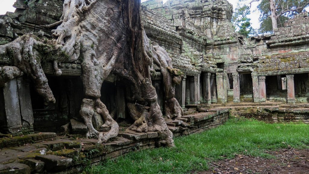 Motorcycle Touring in Southeast Asia - Cambodia - Angkor Wat