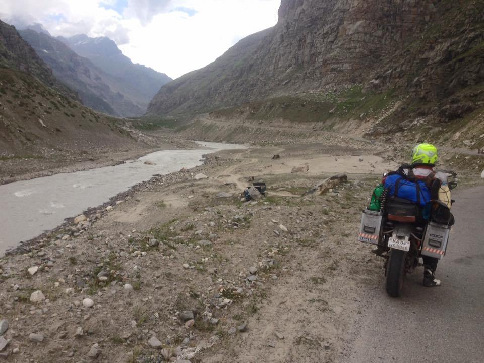 Leh-Manali Highway - Rider lost on the way