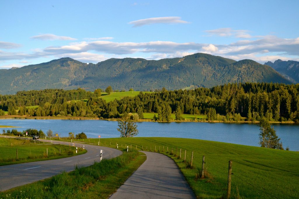 Romantic Road – Lake view